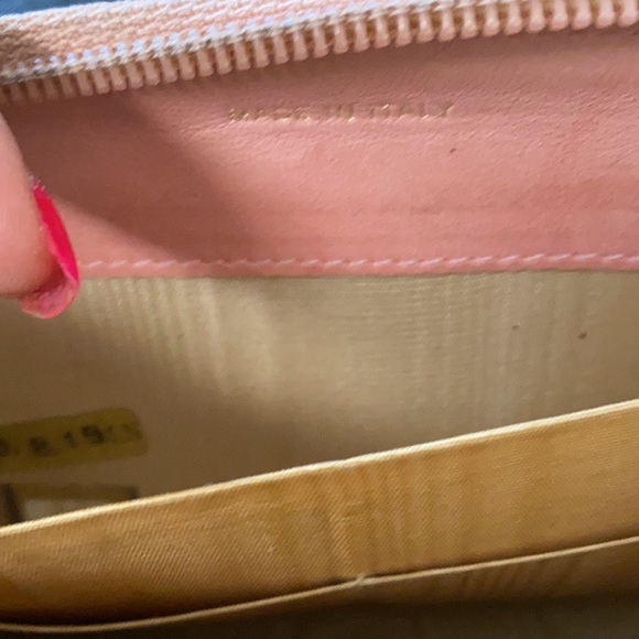 Chanel long wallet/clutch 100% auth w code. - Picture 8 of 12